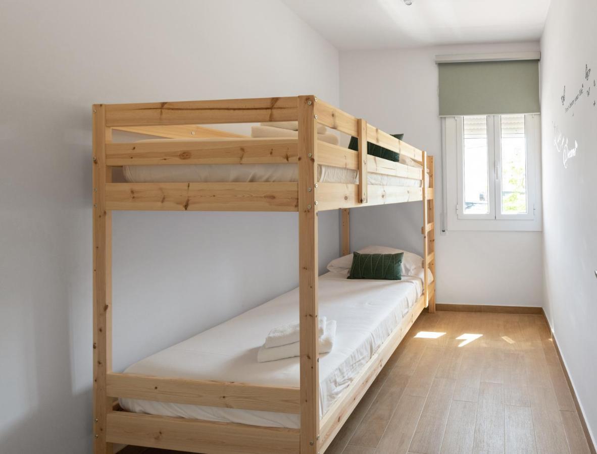 Maka Beach Apartment V Кастельдафелс Екстер'єр фото